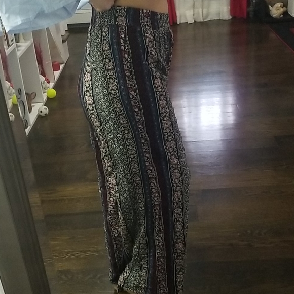 Cullotes pants very flattering - Picture 5 of 6